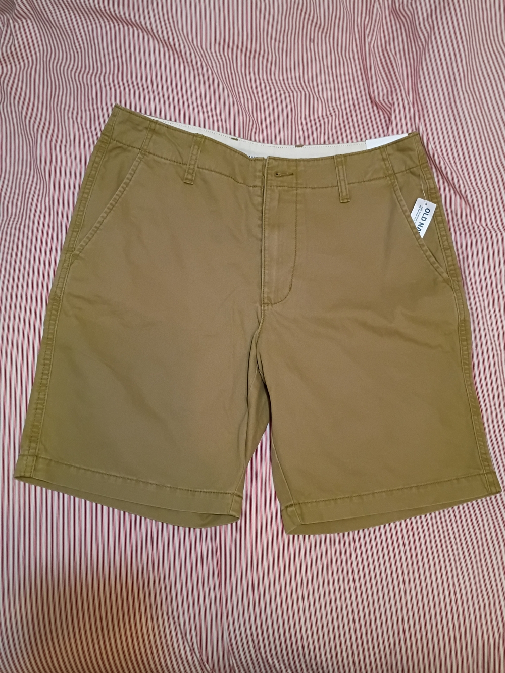 Old Navy Men's Tan Chino Flat-Front Shorts